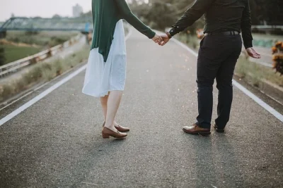 زبان عشق و روابط صمیمانه